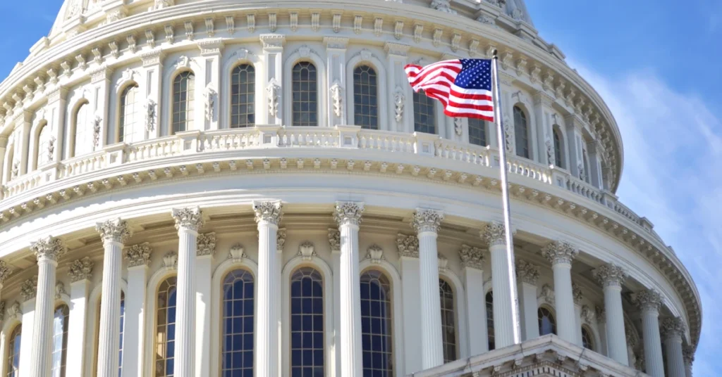 Congress faces crucial decision on renewing Cybersecurity Information Sharing Act before September expiry, CRS reports