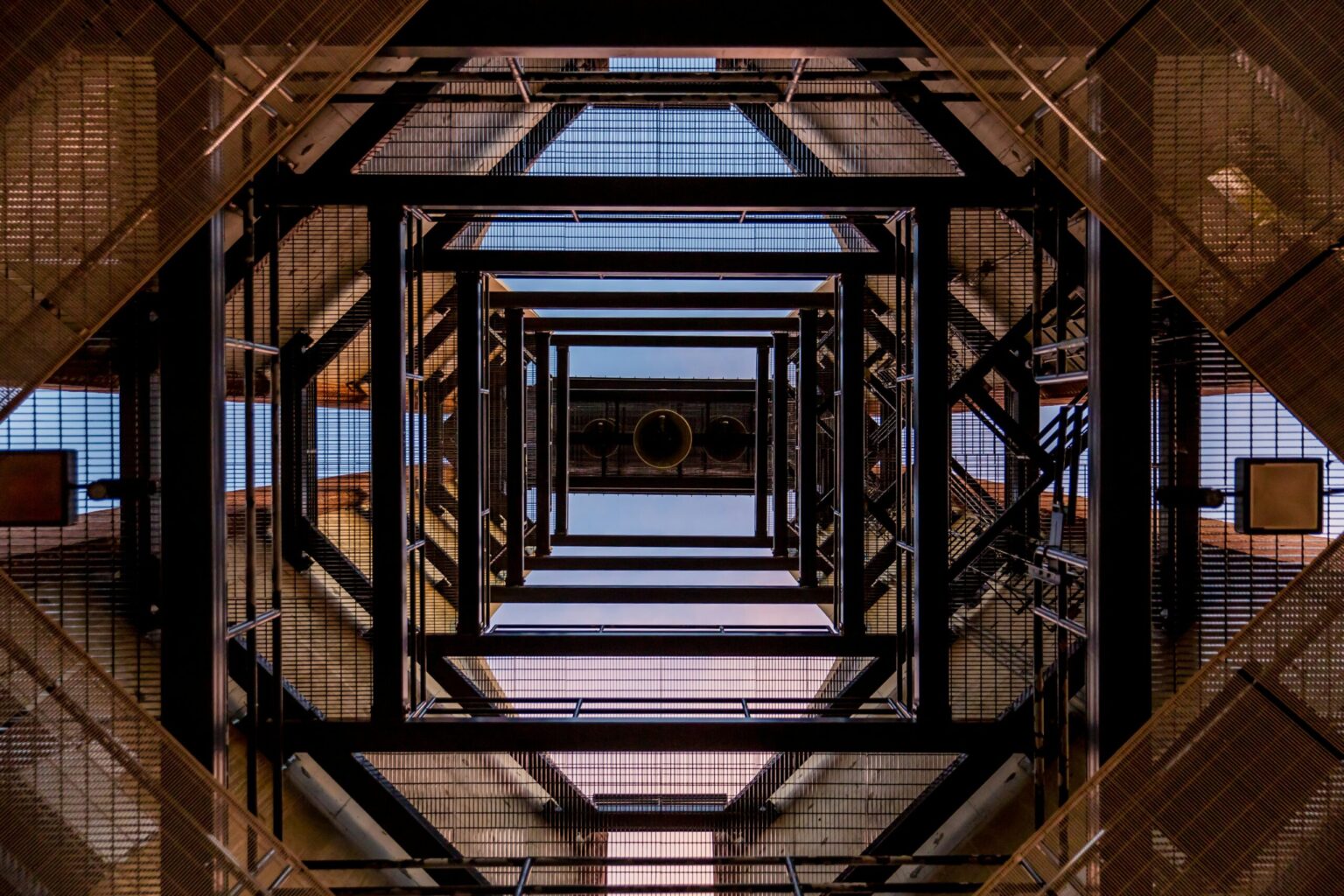 Geometric design, black metal tower